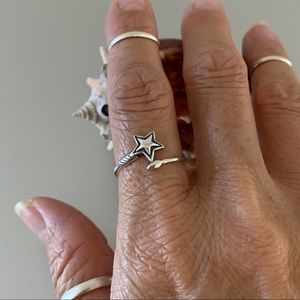 Sterling Silver Shooting Star Ring, Dainty Rings, Celestial Ring, Stars